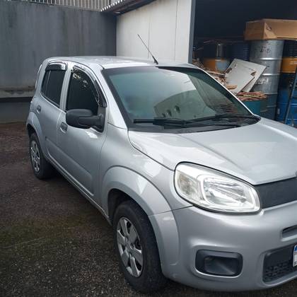 FIAT UNO 1.0 EVO ATTRACTIVE 8V FLEX 4P MANUAL FIAT UNO 1.0 EVO ATTRACTIVE 8V FLEX 4P MANUAL